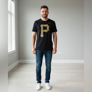 Nike Pirates Black Graphic Men's Tee Size Medium